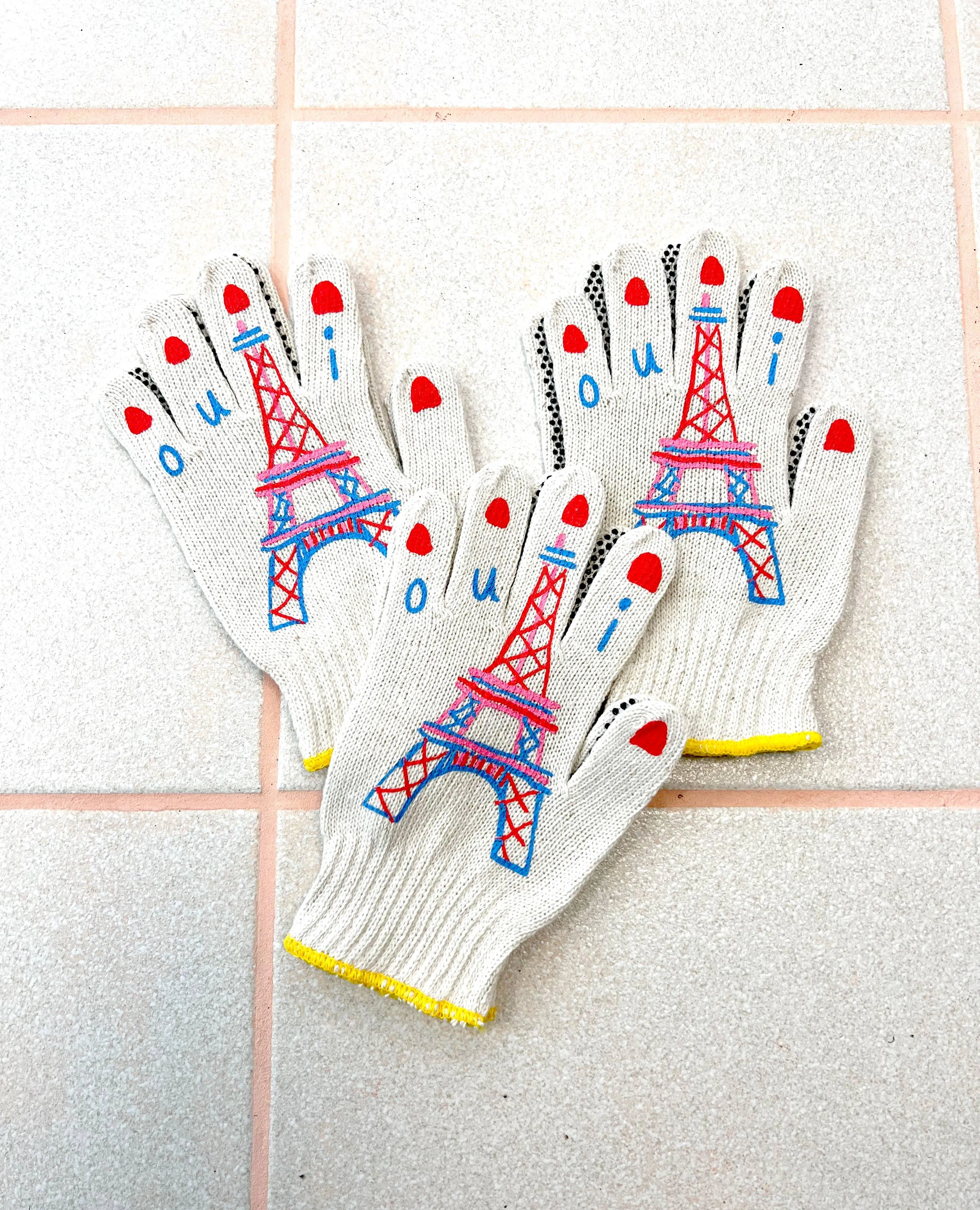 Parisienne Eiffel Tower Gardening Gloves